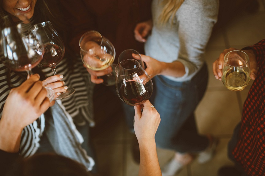 Tipos de vino: tinto, blanco y rosado. Conócelos uno a uno