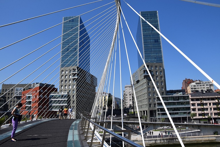 bilbao puente zubizuri