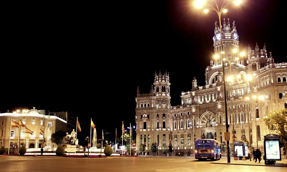 cibeles ayuntamiento madrid noche