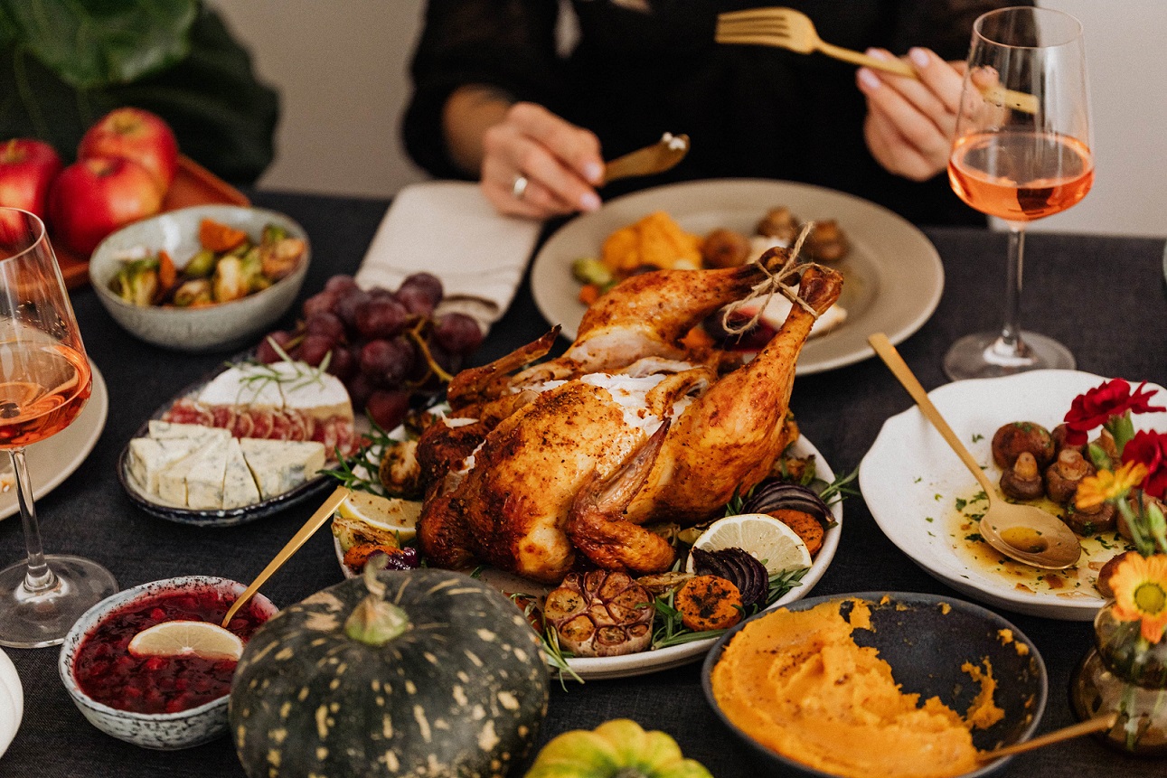 Maridaje con vino rosado: un acompañante ideal para los platos navideños